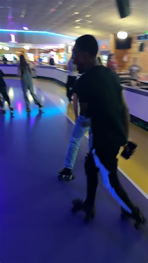 Roller Skating with Friends: Pump Up the Fun!