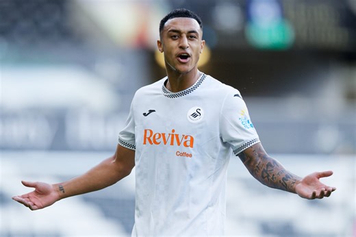 How Adam Idah fared on his first league start for Swansea City, as Celtic struggle in front of goal