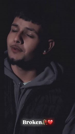 YBL on Instagram: "Broken鹿 #yoboylove"