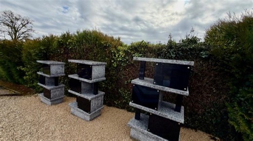 Trois columbariums viennent d’être installés au cimetière de Chavanges