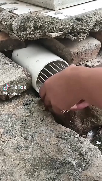 Penutup jaring anti tikus stainless steel, penutup jaring pipa pembuangan anti tersumbat!#JaringAntiTikus #AntiTersumbat #StainlessSteel