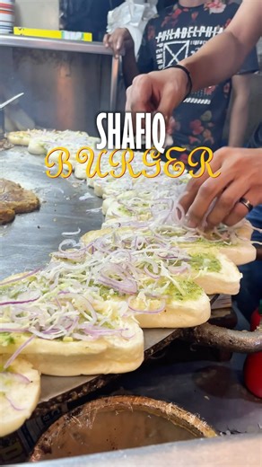 Shafiq Burger Point | Famous Hunter Beef Burger nazimabad #foryou #food #beefburger #burgerlovers