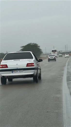 ‎سزار🎖️‎ on Instagram‎: "چندِ بَگِردم آرزو کوه و بیابون... چندِ بَگِردم دلبرا کوچه خیابون...🤍📿 . . . . . رفیق فالو یادت نره بهترینا رو میزارم @sezar.slx . . . #اکسپلور #ماشینباز #405 #slx #پژو"‎