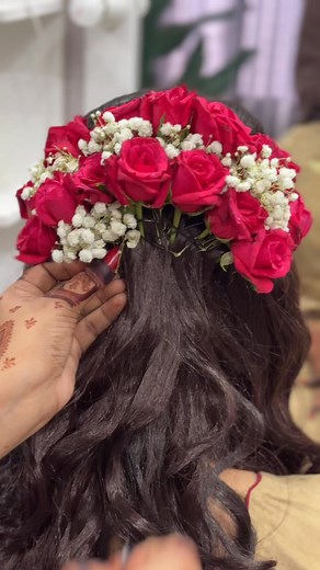 Mehendi Done by Mehendi Art By Afia Bride’s Mehendi Done by Mᴇʜᴇɴᴅɪ Aʀᴛ Bʏ Aɴɪᴋᴀ Hairdo by Naeema's Makeover | Naeema's Makeover
