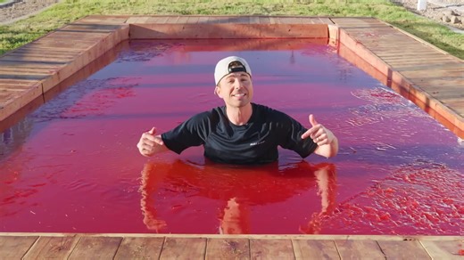 World's Largest Jello Pool - Can you swim in Jello by Victor Pizzey felecia187 MEGA CANADIAN HERO RD AB. - Dailymotion