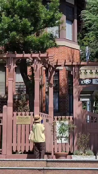 Welcome to Kobe, the city with beautiful nature🌸 フォトジェニックな景色広がる神戸北野へ、徒歩約10分！ #anacrowneplazakobe #anaクラウンプラザホテル神戸 #kobejapan