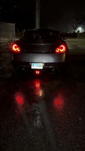 Infiniti g37 carbon diffuser with f1 brake lights