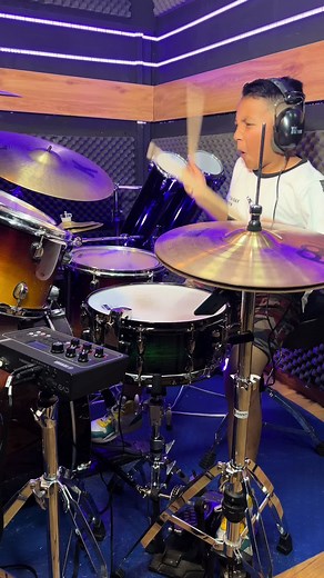 Glorious Day!!! 🔥✝️🥁 @passionmusic #drum #alabanza #drumcover #alabanzasdejubilo #praise #worship #viral #drummer#alabanzascristianas #drummer #drumsticks #dbateristas #gospel #jesus #mapex #dw #jovenescristianos #cristo #tribal #cristão #cristianos #bateria @mapexdrums.ec @mapexdrums @mapexglobal @istanbulagop @drumeoofficial @istanbulagop yamaha @pearl