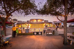 This Charming Row Of Food Trucks In Seaside, Florida, Made Me Fall In Love With 30A