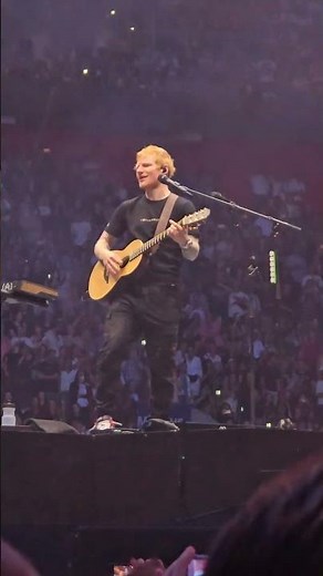 Ed Sheeran - Castle on the hill (live) 06.09.25 Düsseldorf #concert #livemusic #edsheeren #music