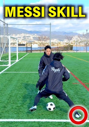 Messi's Incredible Soccer Skills Showcased in Dribbling Masterclass
