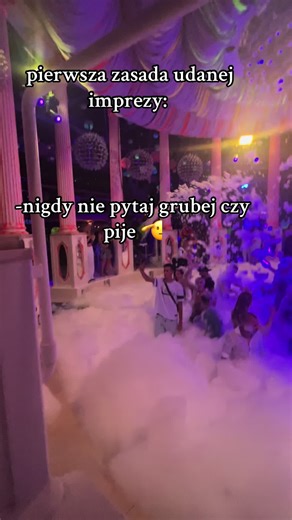 Filmy użytkownika maciek (@x.visioner) z muzyką GRUBA PIJESZ FREESTYLE - BLESSY