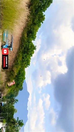 Exploring Kerala’s Most Beautiful Mountain Roads | Moto Travel Vlog