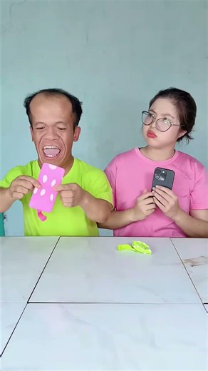 Making a smartphone case