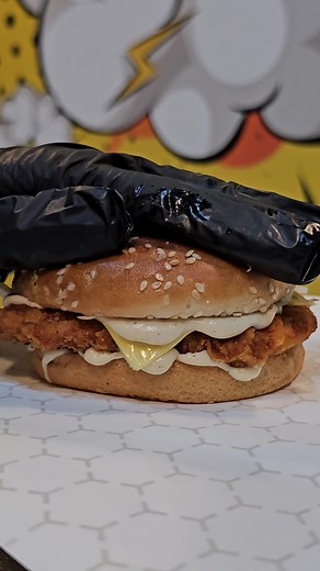 Experience Burger Bliss at Smash Me Restaurant in Doha