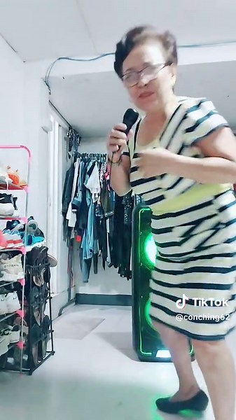 conching (@conching62)’s videos with original soundj🇯🇵🇵🇭🍀 - 🔥THE HOT GRANNY 🔥