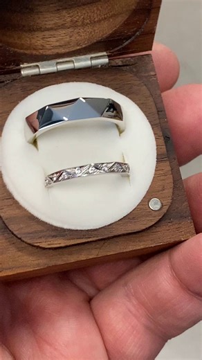Facets // A custom made set of wedding rings, designed to match, yet still hold their own unique style.⁠ ⁠ Each incorporates triangular facet-like shaping into the design, as a nod to each other's wedding ring.⁠ ⁠ Congratulations to the newlyweds ❤️⁠ ⁠ The rings:⁠ 💎 Custom facet inspired shaping⁠ 💎 Grain set diamonds⁠ 💎 Polished finish⁠ 💎 Handmade | Harlequin Jewellers