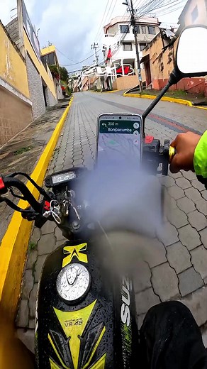 Suzuki AX4: La Guerrera de la Montaña