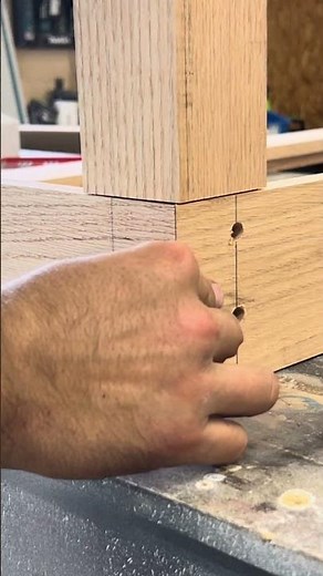 Attaching table legs with ZERO hardware! #woodworking #diy #shoporganization #shopfurniture