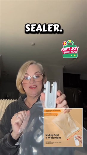 The 2-in-1 bag sealer/cutter is a fun, useful gadget with solid viral appeal. It’s a “nice to have” rather than a must-have for everyone. #BagSealer #MiniBagSealer #2in1Sealer #KitchenGadget #TikTokMadeMeBuyIt