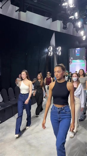 8.2K views · 87 reactions | Panama và Vietnam đảm nhận vai trò Vedette cho sự kiện TECH-SHION SHOW: SEE NOW SCAN NOW vào ngày mai. | Venus Beauty Queen | Facebook