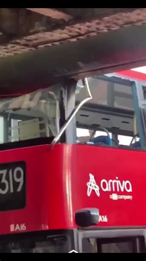 This is one of the reasons u don't like diversions #bus #buscrash #busdriver #fyp #bridgestrike