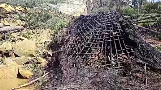 4.3K views · 83 reactions | A landslide buried more than 300 people and 1,100 houses in a remote village in northern Papua New Guinea, local media reported. | Reuters | Facebook