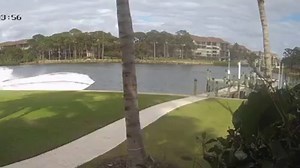 🚤 😱 OUT-OF-CONTROL BOAT | A surveillance camera recorded the shocking moment a vessel, traveling at a high speed, smashed into a dock in Palm Beach Gardens. ➡️ STORY HERE: buff.ly/3qW3rcj | WPTV