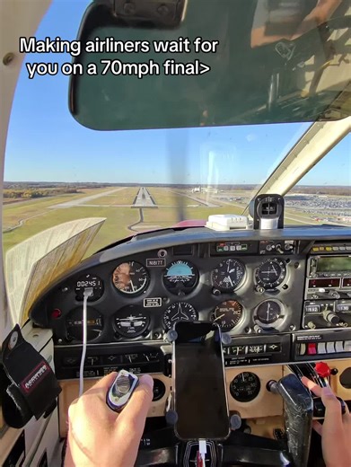 Airliner Timing: What Happens at 70mph Final Approach