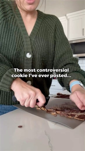 aka Saltine Cracker Toffee ✨ Whatever name you use, add it to your cookies and thank me later.😉 Sweet, salty, buttery perfection, these Christmas Crack Cookies take the classic holiday treat you know and love to a new level with a rich brown butter cookie base.🔥 Recipe in comments! Cooking with Karli baking | baker | bakery | food blog | food blog feed | baking at home | christmas | holiday | holiday baking | christmas crack | christmas toffee | toffee | Cooking with Karli