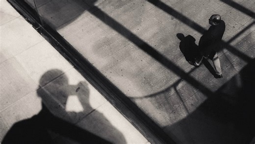 Creative Techniques for Striking Abstract Photos