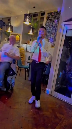 It’s been an incredibly busy stretch with events, shows and bookings lately, and I just want to take a moment to say a huge 𝗧𝗛𝗔𝗡𝗞 𝗬𝗢𝗨 to everyone who makes it possible! 🙏🏻 I’m truly thankful for: 🎤 𝗔𝗹𝗹 𝗺𝘆 𝗮𝗺𝗮𝘇𝗶𝗻𝗴 𝗰𝗹𝗶𝗲𝗻𝘁𝘀 𝗮𝗻𝗱 𝗰𝘂𝘀𝘁𝗼𝗺𝗲𝗿𝘀 — your trust and support mean the world. 🎟️ 𝗕𝗼𝗼𝗸𝗶𝗻𝗴 𝗮𝗴𝗲𝗻𝘁𝘀 𝗮𝗻𝗱 𝗼𝗿𝗴𝗮𝗻𝗶𝘇𝗲𝗿𝘀 — for keeping the calendar full and opportunities flowing. 💫 𝗦𝘂𝗽𝗽𝗼𝗿𝘁𝗲𝗿𝘀, 𝗳𝗮𝗺𝗶𝗹𝘆, 𝗳𝗿𝗶𝗲𝗻𝗱𝘀 𝗮𝗻𝗱 𝗳