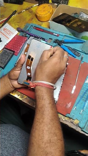 Samsung M11 Middle folder change #smartphone #repair