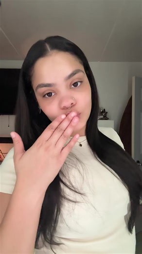 Thank you @googoohair_pretty @googoohair_store for sending over a pack of your 18 inch seamless clip ins, im in love with how easy they are to install and how natural they make my hair look🤗. #googoohair #clipinhairextensions