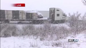 Multi-vehicle crash temporarily closes part of Interstate 90 in Erie County