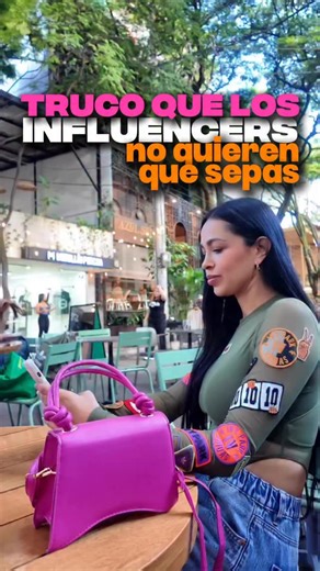 MONICA MONTAÑEZ |MARKETING DIGITAL|REDES SOCIALES|REELS on Instagram: "Mi amiga se me acercó frustrada y me dijo: “Subo contenido, pero nadie lo ve… ¿qué estoy haciendo mal?” Y yo le respondí con esto: “No es lo que publicas, es a quién le hablas y cómo lo configuras.” 💡 Si tu contenido no le llega a las personas correctas, es como gritar en un cuarto vacío. Así que le mostré paso a paso cómo optimizar su Instagram para atraer a su audiencia ideal 💕 Sígueme para más contenido de valor"