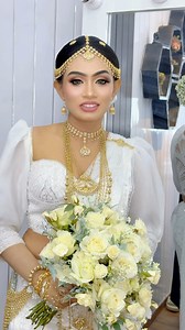 34K views · 731 reactions | Beautiful Kandyan Bride By Narmada Thambugala (0767896324/ kandyan jewelry By Hirusandu Bridal Wear (077) 673 2140 Tik tok link ➡️ https://www.tiktok.com/@salonshani1?_t=8jC1Z49s6Df&_r=1 #Salon #Shani #Nittambuwabestsalon #liquidmakeup #bridalsalon #bridalmakeupartist #preshootMakeup #shootmakeup #westernbride | Salon Shani- Bridal Hair and Beauty Academy - Nittambuwa | Facebook
