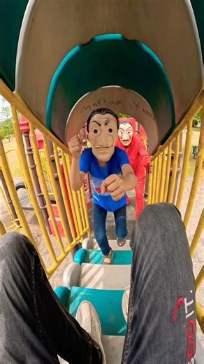 Parkour money heist playground rooftop most viral video 😨😱😱???#foryou #funny #park #viral #fun