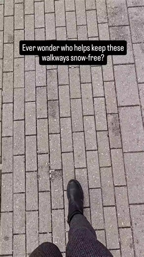 It may be chilly out, but the Downtown Ithaca Ambassadors are here to keep the walkways clear! We are grateful for their work in keeping everyone safe Downtown. #downtownithaca #ithacany