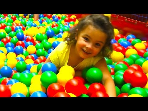 Indoor Playground Fun Play Rocker Conveyor Ballpit Challenge