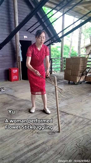 What's Flower Stick Juggling? It's an intangible cultural heritage: One stick in the left hand, another in the right. Just toss the third one back and forth to make it leap, spin and dance in the air. | Discover China