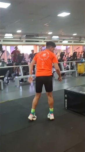 ✅️ Sprawl burpee box jump over,trabaja varios grupos musculares de forma simultanea ademas del core.