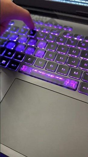 COMO SUBIR Y BAJAR BRILLO DE PANTALLA Y TECLADO EN LA ASUS ROG DTRIX G16 #asusrogstrix #pcgaming