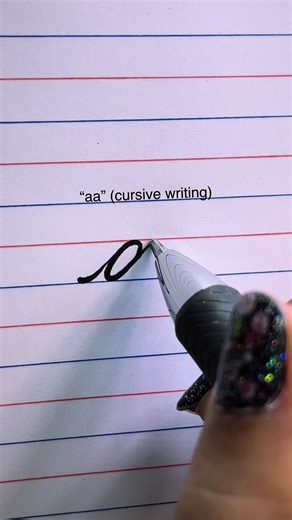 Beautiful Cursive Writing of 'aa'