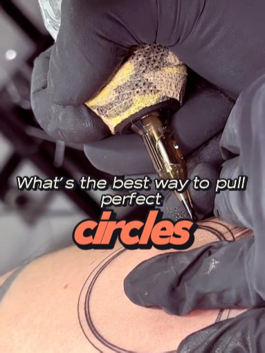 Shaky lines aren’t a talent issue, they’re a control issue. Slow it down, lock in, and let the surface do the work for flawless tattoo practice. #tattootraining #tattooapprentice #tattootechnique #tattooeducation DM for credit or removal request (no copyright intended for footage video and music) © All rights and credits reserved to the respective owner(s). Under the United States Fair Use law (Section 107 of the Copyright Act) this video falls under Fair Use. The video containing the supposed c