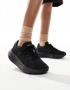 adidas Originals Adizero aruku shoes in core black / carbon / iron met | ASOS