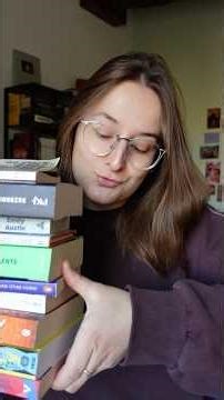 This year I've read 91 books and it's time to choose my best read of 2025!