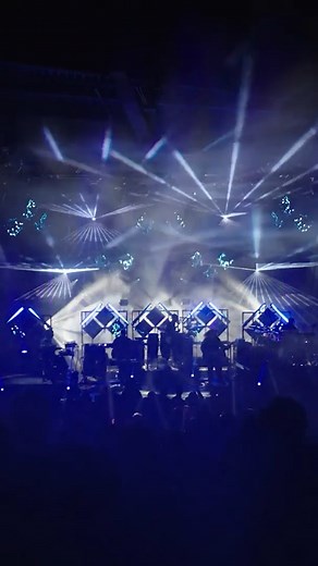 We're still thinking about our Summer Colorado run earlier this year, this "Sky High" jam at the beautiful Dillon Amphitheater was definitely magical. 🏔️ We have more shows to close out 2025 and to kick off 2026, and we can't wait to see y'all on the road once again! We got LA this coming Friday and Saturday at The Bellwether to celebrate the release of our album 'Human Dream' 👤 and the 20 year anniversary of 'Artifact.' After that, we'll be ringing in the New Year proper with 3 shows at the g