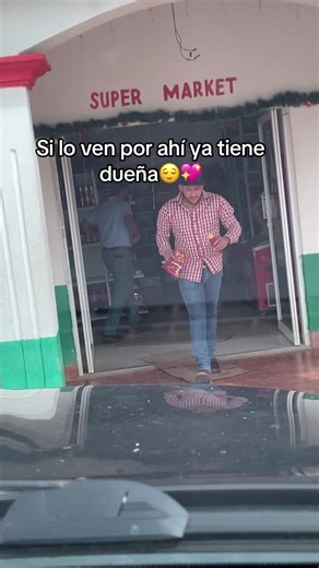 Videos de _Rossy.🍒✨ (@1997_rossy) con “original sound - Sasha”