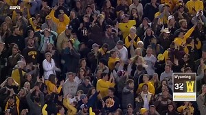 20K views · 345 reactions | Josh Allen keeps the play alive and connects with Gentry again! Wyoming now leads Utah State 35-7 with 54 sec left in the half #mwfb | Mountain West Conference | Facebook